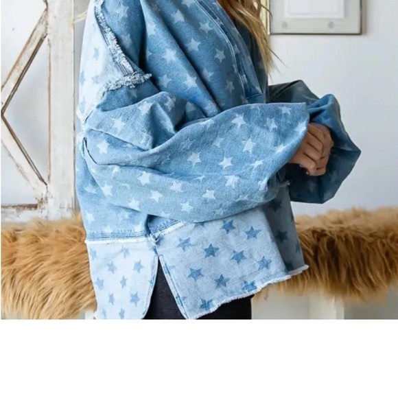 Oli & Hali Blue Star Pattern Denim Top Sz L - Picture 2 of 11